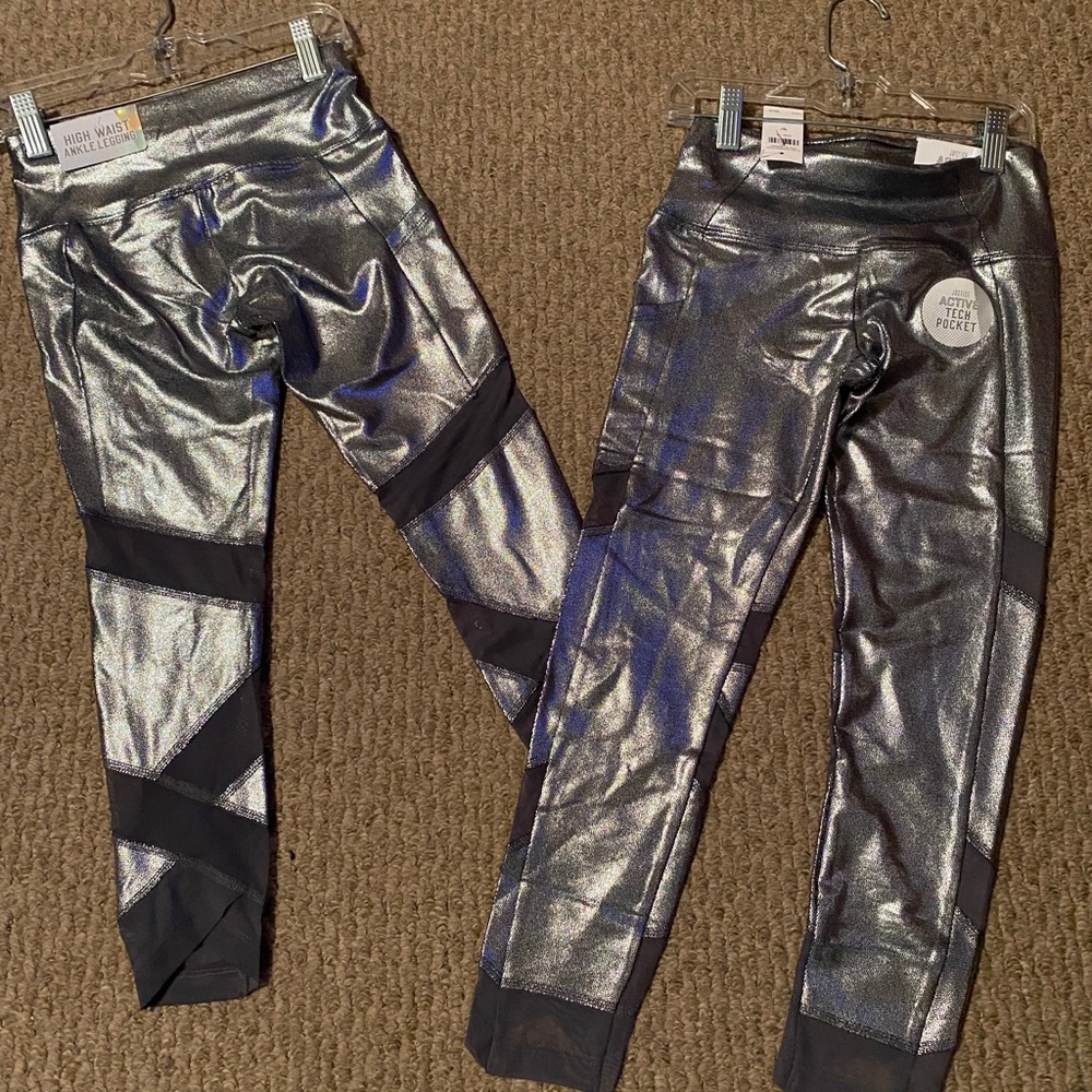 Girls activewear